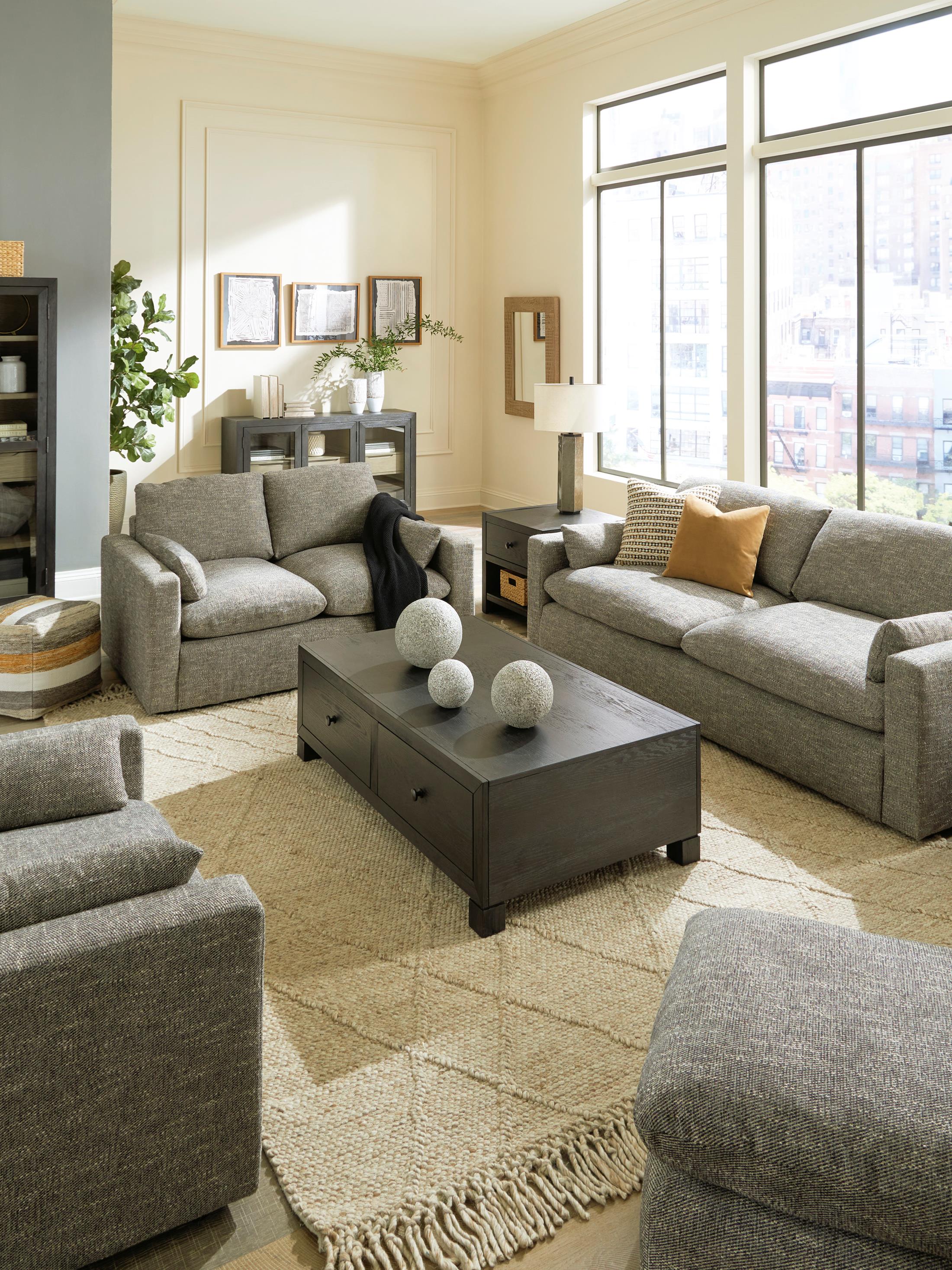 Dramatic Ottoman - Image 6