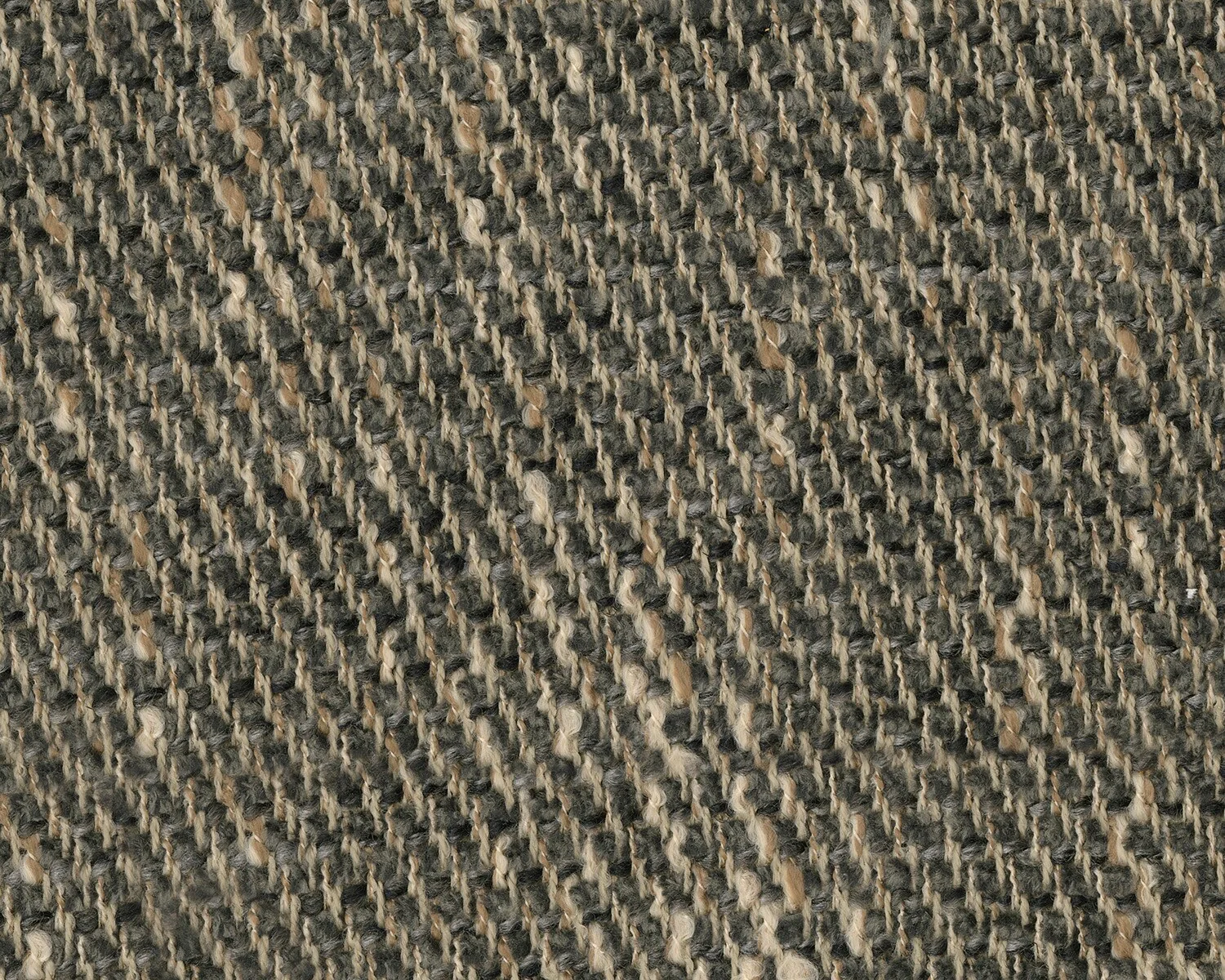 Dramatic Oversized Chair - Image 10