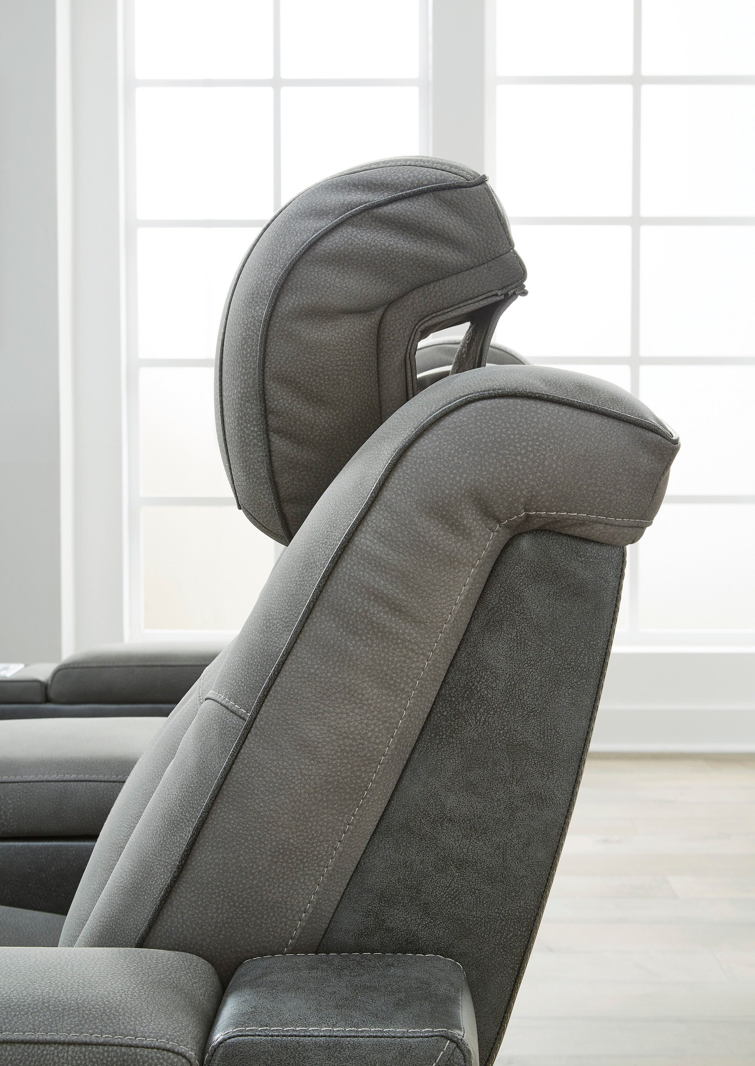 Next-Gen DuraPella Power Reclining Sofa - Image 9